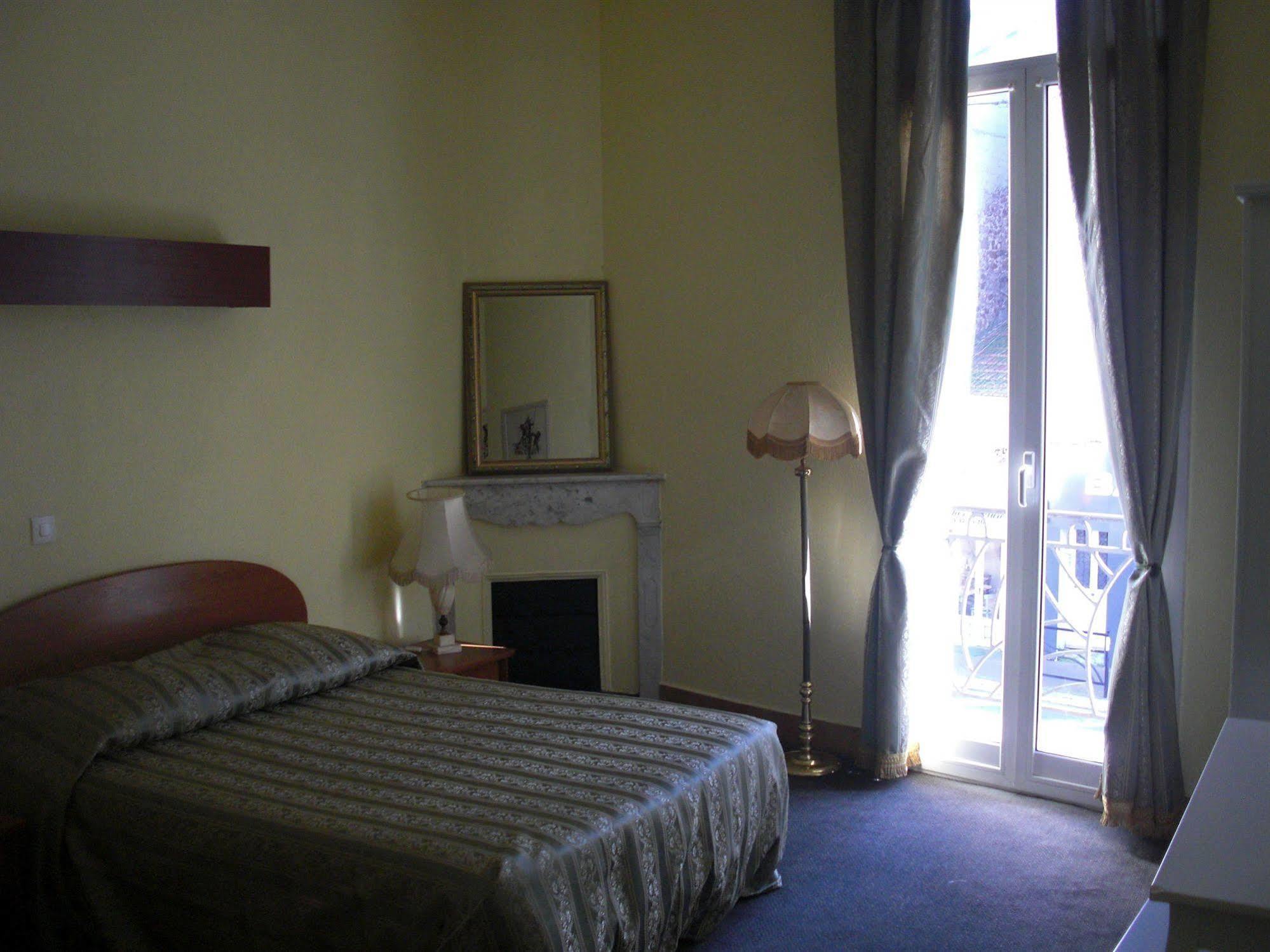 Hotel Neptune Cannes Exterior foto